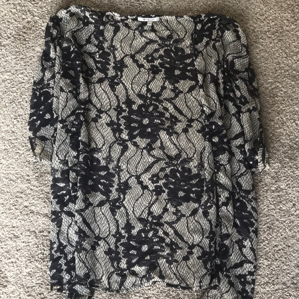 Medium Lace Pattern Kimono/Shawl